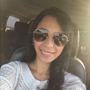 Meet your Posher, Lusi